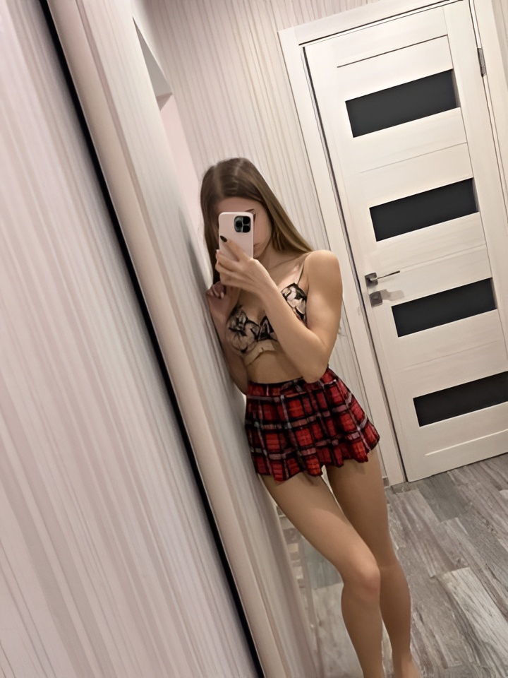 Алла привлекальеная девушка из Некрасовского цена от 2500 руб