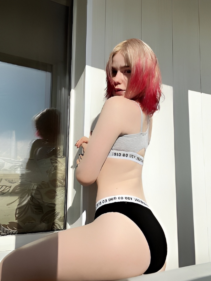 Анна привлекальеная девушка из Некрасовского цена от 5000 руб