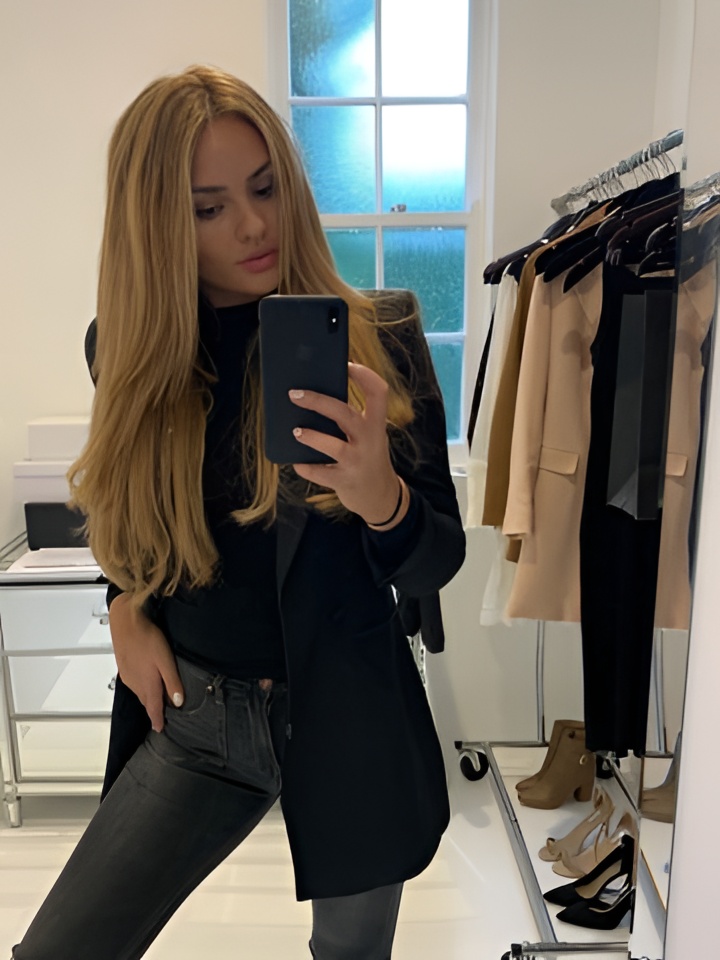 Эмма привлекальеная девушка из Некрасовского цена от 4000 руб