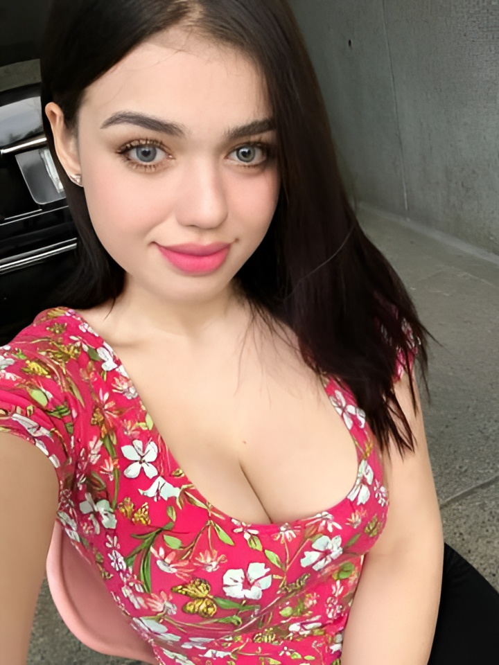 Илона привлекальеная девушка из Некрасовского цена от 2500 руб