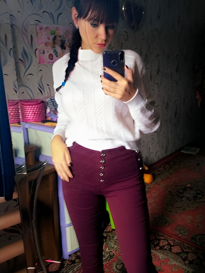 Стефания привлекальеная девушка из Некрасовского цена от 4000 руб