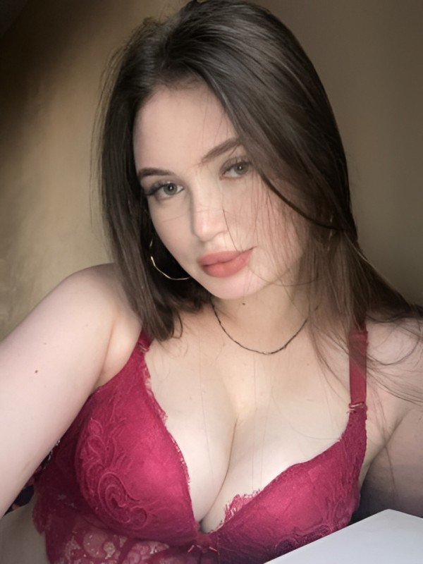 Майя привлекательная девушка из Некрасовского цена от 5000 руб