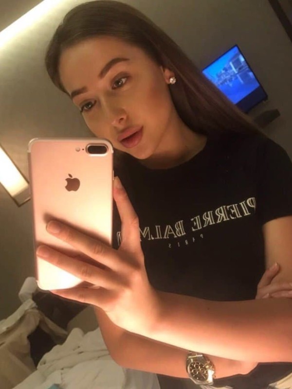 Дарина привлекательная девушка из Некрасовского цена от 3500 руб