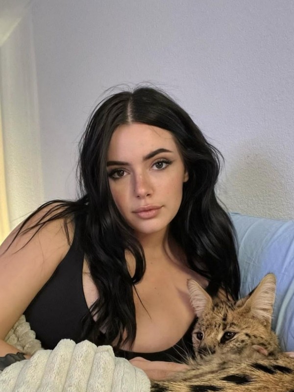 Тонечка привлекательная девушка из Некрасовского цена от 3000 руб