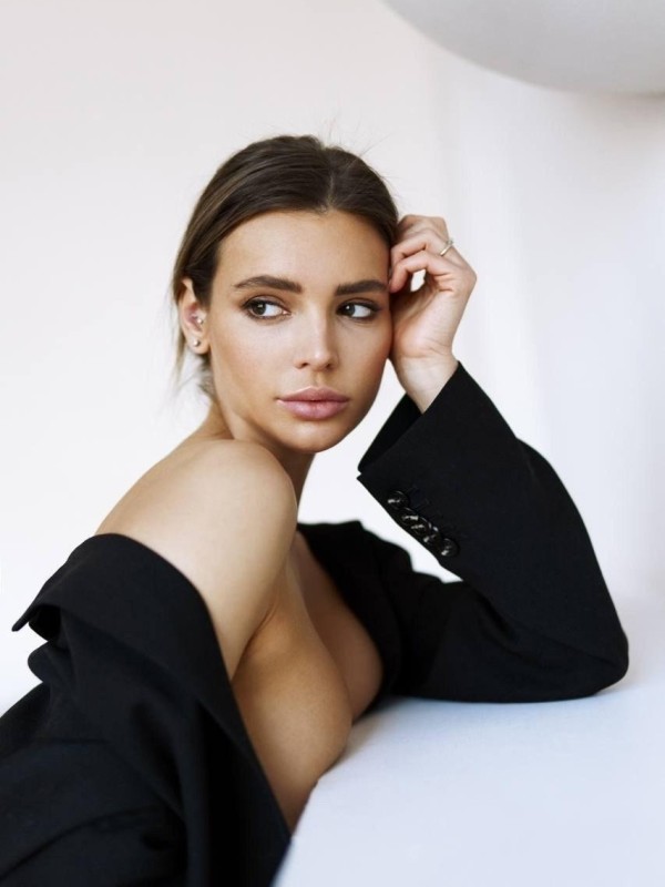 Санечка привлекательная девушка из Некрасовского цена от 4000 руб